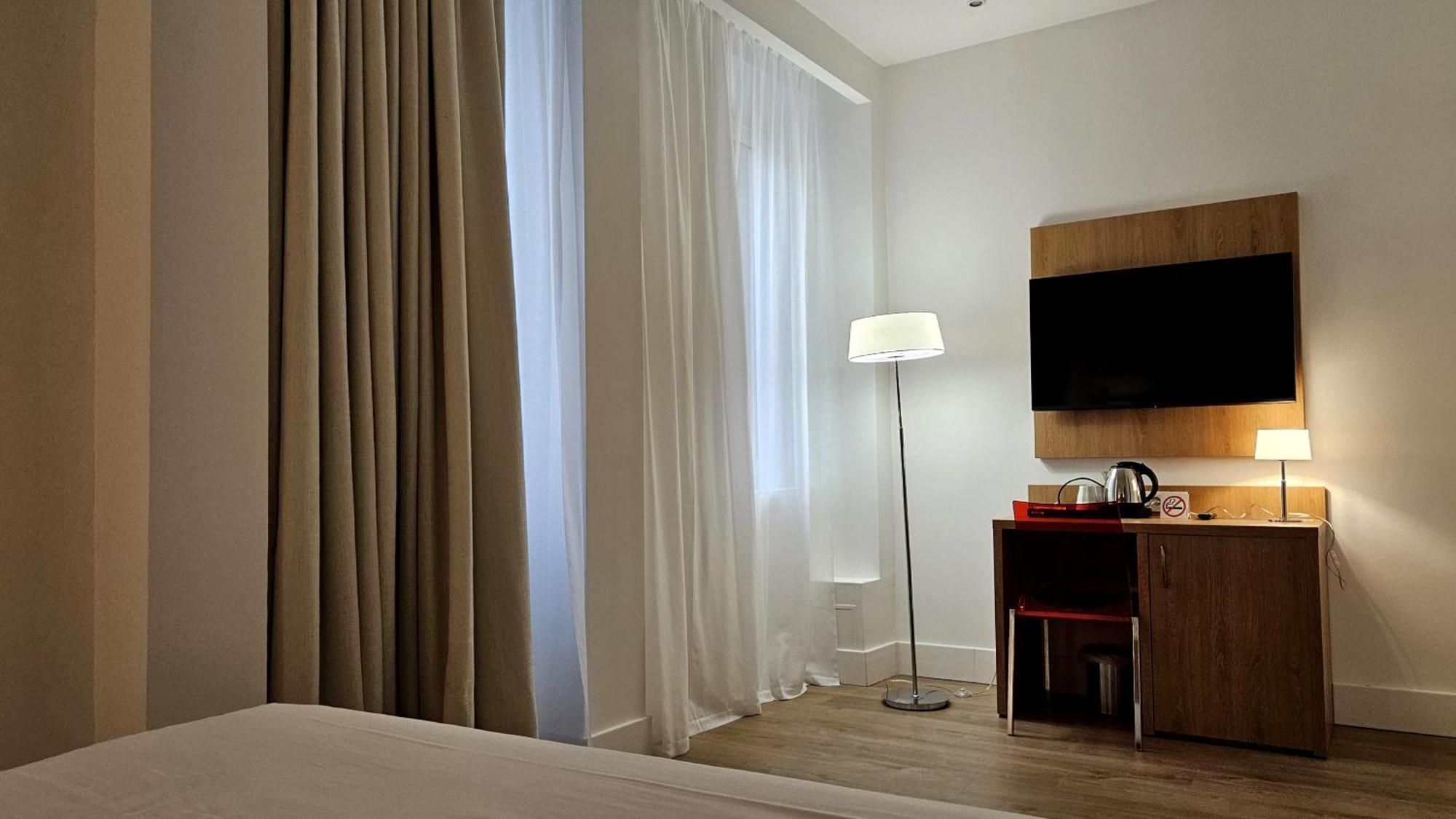 Hotel Carlton Nice, Fully Renovated Bagian luar foto
