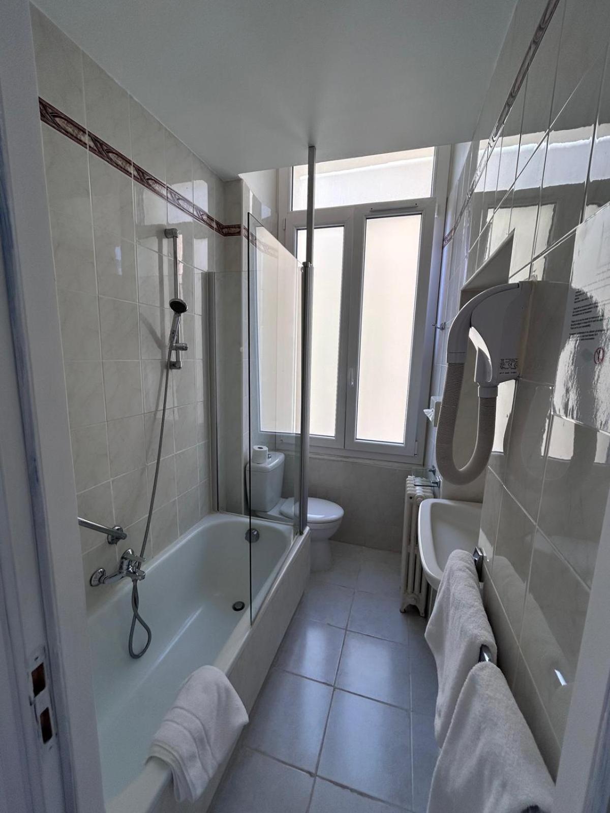 Hotel Carlton Nice, Fully Renovated Bagian luar foto